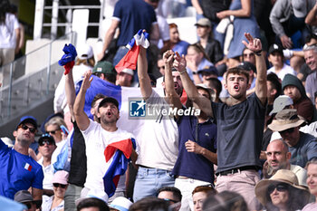 2024-01-19 - French fans or supporters of Adrian Mannarino of France during the Australian Open AO 2024 Grand Slam tennis tournament on January 19, 2024 at Melbourne Park in Australia. Photo Victor Joly / DPPI - TENNIS - AUSTRALIAN OPEN 2024 - WEEK 1 - INTERNATIONALS - TENNIS