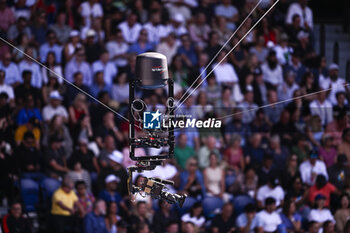 2024-01-26 - A TV television cable cam spidercam or Spider camera during the Australian Open AO 2024 Grand Slam tennis tournament on January 26, 2024 at Melbourne Park in Melbourne, Australia. Photo Victor Joly / DPPI - TENNIS - AUSTRALIAN OPEN 2024 - WEEK 2 - INTERNATIONALS - TENNIS