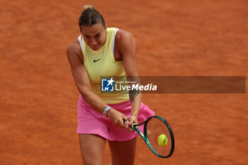 2024-05-15 - Rome, Italy 15.05.2024: Aryna Sabalenka VS Jelena Ostapenko (LAT) during Internazionali BNL 2024 women's WTA1000 Open tennis tournament in Rome at Grand Stand Arena . - INTERNAZIONALI BNL D'ITALIA - INTERNATIONALS - TENNIS