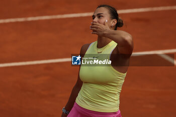 2024-05-15 - Rome, Italy 15.05.2024: Aryna Sabalenka VS Jelena Ostapenko (LAT) during Internazionali BNL 2024 women's WTA1000 Open tennis tournament in Rome at Grand Stand Arena . - INTERNAZIONALI BNL D'ITALIA - INTERNATIONALS - TENNIS