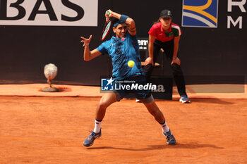 2024-05-15 - Rome, Italy 15.05.2024 : Alejandro TABILO (CHI) vs Zhizhen ZHANG (CHN) during Internazionali BNL 2024 men’s ATP 1000 Open tennis tournament in Rome at Grand Stand Arena . - INTERNAZIONALI BNL D'ITALIA - INTERNATIONALS - TENNIS