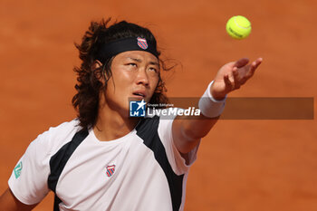 2024-05-15 - Rome, Italy 15.05.2024 : Alejandro TABILO (CHI) vs Zhizhen ZHANG (CHN) during Internazionali BNL 2024 men’s ATP 1000 Open tennis tournament in Rome at Grand Stand Arena . - INTERNAZIONALI BNL D'ITALIA - INTERNATIONALS - TENNIS