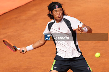 2024-05-15 - Rome, Italy 15.05.2024 : Alejandro TABILO (CHI) vs Zhizhen ZHANG (CHN) during Internazionali BNL 2024 men’s ATP 1000 Open tennis tournament in Rome at Grand Stand Arena . - INTERNAZIONALI BNL D'ITALIA - INTERNATIONALS - TENNIS