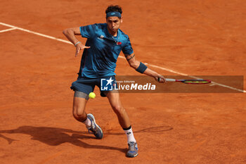 2024-05-15 - Rome, Italy 15.05.2024 : Alejandro TABILO (CHI) vs Zhizhen ZHANG (CHN) during Internazionali BNL 2024 men’s ATP 1000 Open tennis tournament in Rome at Grand Stand Arena . - INTERNAZIONALI BNL D'ITALIA - INTERNATIONALS - TENNIS