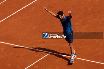 2024-05-15 - Rome, Italy 15.05.2024 : Alejandro TABILO (CHI) vs Zhizhen ZHANG (CHN) during Internazionali BNL 2024 men’s ATP 1000 Open tennis tournament in Rome at Grand Stand Arena . - INTERNAZIONALI BNL D'ITALIA - INTERNATIONALS - TENNIS