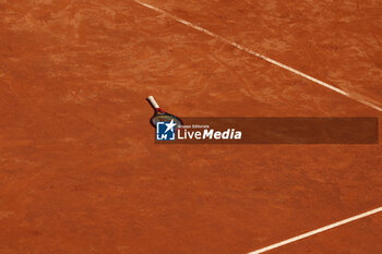 2024-05-15 - Rome, Italy 15.05.2024 : Alejandro TABILO (CHI) vs Zhizhen ZHANG (CHN) during Internazionali BNL 2024 men’s ATP 1000 Open tennis tournament in Rome at Grand Stand Arena . - INTERNAZIONALI BNL D'ITALIA - INTERNATIONALS - TENNIS