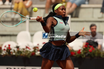 2024-05-15 - Rome, Italy 15.05.2024 : Coco Gauff (USA) during Internazionali BNL 2024 Women’s WTA 1000 Open tennis tournament in Rome at Grand Stand Arena . - INTERNAZIONALI BNL D'ITALIA - INTERNATIONALS - TENNIS