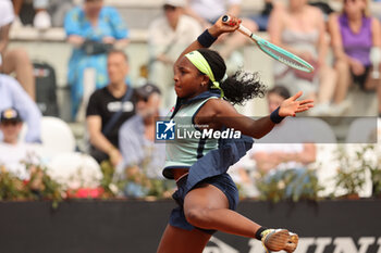 2024-05-15 - Rome, Italy 15.05.2024 : Coco Gauff (USA) during Internazionali BNL 2024 Women’s WTA 1000 Open tennis tournament in Rome at Grand Stand Arena . - INTERNAZIONALI BNL D'ITALIA - INTERNATIONALS - TENNIS