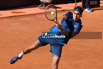 2024-05-17 - Alejandro Tabilo (CHI) during the semi final against Alexander Zverev (GER) of the ATP Master 1000 Internazionali BNL D'Italia tournament at Foro Italico on May 17, 2024
Fabrizio Corradetti / LiveMedia - INTERNAZIONALI BNL D'ITALIA - INTERNATIONALS - TENNIS