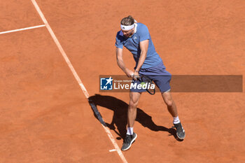 2024-05-17 - Alexander Zverev (GER) during the semi final against Alejandro Tabilo (CHI) of the ATP Master 1000 Internazionali BNL D'Italia tournament at Foro Italico on May 17, 2024
Fabrizio Corradetti / LiveMedia - INTERNAZIONALI BNL D'ITALIA - INTERNATIONALS - TENNIS