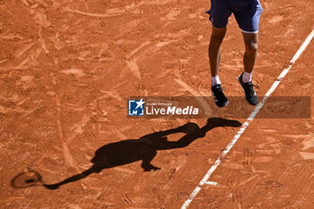 2024-04-11 - Illustration shows a player service during the Rolex Monte-Carlo ATP Masters 1000 tennis on April 11, 2024 at Monte Carlo Country Club in Roquebrune Cap Martin, France near Monaco. Photo Victor Joly / DPPI - TENNIS - ROLEX MONTE CARLO MASTERS 2024 - 11/04 - INTERNATIONALS - TENNIS