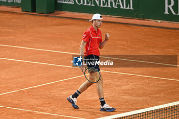 2024-04-11 - Ugo Humbert during the Rolex Monte-Carlo ATP Masters 1000 tennis on April 11, 2024 at Monte Carlo Country Club in Roquebrune Cap Martin, France near Monaco. Photo Victor Joly / DPPI - TENNIS - ROLEX MONTE CARLO MASTERS 2024 - 11/04 - INTERNATIONALS - TENNIS