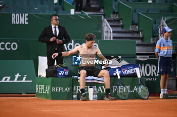 2024-04-12 - Casper Ruud bare-chested shirtless or naked torso during the Rolex Monte-Carlo ATP Masters 1000 tennis on April 12, 2024 at Monte Carlo Country Club in Roquebrune Cap Martin, France near Monaco. Photo Victor Joly / DPPI - TENNIS - ROLEX MONTE CARLO MASTERS 2024 - 12/04 - INTERNATIONALS - TENNIS