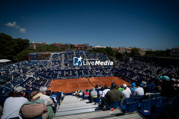 2024-04-19 - General view inside the stadium during a quarterfinal ATP 500 Barcelona Open Banc Sabadell 2024 match between Tomas Etcheverry (Argentina) and Cameron Norrie (UK) at Real Club de Tenis de Barcelona, in Barcelona, Spain on April 19, 2024. Photo by Felipe Mondino - ATP 500 BARCELONA OPEN BANC SABADELL 2024 - CAMERON NORRIE (UK) VS TOMAS ETCHEVERRY (ARG) - INTERNATIONALS - TENNIS