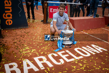 2024-04-21 - Casper Ruud (Norway) with his Conde de Godo trophy during the final ATP 500 Barcelona Open Banc Sabadell 2024 match at Real Club de Tenis de Barcelona, in Barcelona, Spain on April 21, 2024. Photo by Felipe Mondino - ATP 500 BARCELONA OPEN BANC SABADELL 2024 FINAL - STEFANOS TSITSIPAS (GRE) VS CASPER RUUD (NOR) - INTERNATIONALS - TENNIS