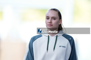 23/04/2024 - Elena Rybakina of Kazakhstan during the Mutua Madrid Open 2024, ATP Masters 1000 and WTA 1000, tennis tournament on April 23, 2024 at Caja Magica in Madrid, Spain - TENNIS - MUTUA MADRID OPEN 2024 - INTERNAZIONALI - TENNIS