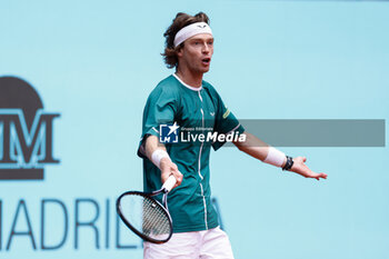 2024-04-26 - Andrey Rublev of Russia in action against Facundo Bagnis of Argentina during the Mutua Madrid Open 2024, ATP Masters 1000 and WTA 1000, tennis tournament on April 26, 2024 at Caja Magica in Madrid, Spain - TENNIS - MUTUA MADRID OPEN 2024 - INTERNATIONALS - TENNIS
