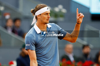 2024-04-26 - Alexander Zverev of Germany in action against Borna Coric of Croatia during the Mutua Madrid Open 2024, ATP Masters 1000 and WTA 1000, tennis tournament on April 26, 2024 at Caja Magica in Madrid, Spain - TENNIS - MUTUA MADRID OPEN 2024 - INTERNATIONALS - TENNIS