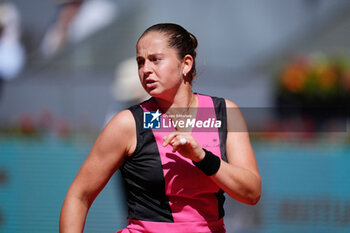 2024-04-29 - Jelena Ostapenko of Latvia in action against Ons Jabeur of Tunisia during the Mutua Madrid Open 2024, ATP Masters 1000 and WTA 1000, tennis tournament on April 29, 2024 at Caja Magica in Madrid, Spain - TENNIS - MUTUA MADRID OPEN 2024 - INTERNATIONALS - TENNIS