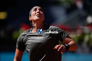2024-04-29 - Ons Jabeur of Tunisia in action against Jelena Ostapenko of Latvia during the Mutua Madrid Open 2024, ATP Masters 1000 and WTA 1000, tennis tournament on April 29, 2024 at Caja Magica in Madrid, Spain - TENNIS - MUTUA MADRID OPEN 2024 - INTERNATIONALS - TENNIS