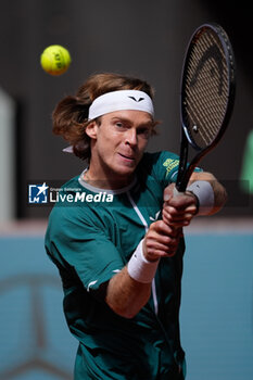 2024-04-30 - Andrey Rublev of Russia in action against Tallon Griekspoor of The Netherlands during the Mutua Madrid Open 2024, ATP Masters 1000 and WTA 1000, tennis tournament on April 30, 2024 at Caja Magica in Madrid, Spain - TENNIS - MUTUA MADRID OPEN 2024 - INTERNATIONALS - TENNIS