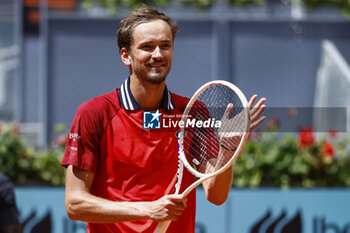2024-04-30 - Daniil Medvedev of Russia celebrates after winning Alexander Bublik of Kazakhstan during the Mutua Madrid Open 2024, ATP Masters 1000 and WTA 1000, tennis tournament on April 30, 2024 at Caja Magica in Madrid, Spain - TENNIS - MUTUA MADRID OPEN 2024 - INTERNATIONALS - TENNIS