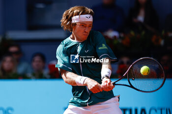 03/05/2024 - Andrey Rublev of Russia in action against Taylor Fritz of USA during the Mutua Madrid Open 2024, ATP Masters 1000 and WTA 1000, tennis tournament on May 3, 2024 at Caja Magica in Madrid, Spain - TENNIS - MUTUA MADRID OPEN 2024 - INTERNAZIONALI - TENNIS
