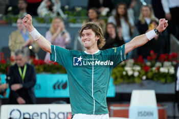 2024-05-05 - Andrey Rublev of Russia celebrates after winning against Felix Auger-Aliassime of Canada during the Mutua Madrid Open 2024, ATP Masters 1000 and WTA 1000, tennis tournament on May 5, 2024 at Caja Magica in Madrid, Spain - TENNIS - MUTUA MADRID OPEN 2024 - INTERNATIONALS - TENNIS