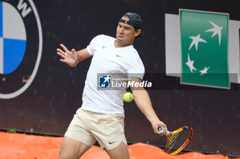 08/05/2024 - Rafael Nadal of Spain in action during a training session at Master 1000 Internazionali BNL D'Italia tournament in Rome, Italy, 08 May 2024. Fabrizio Corradetti / Livemedia - INTERNAZIONALI BNL D'ITALIA - INTERNAZIONALI - TENNIS