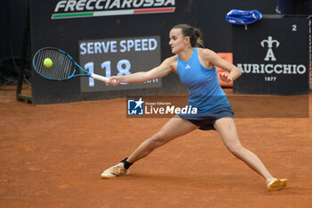 08/05/2024 - Clara Burel (FRA) during the first round against Naomi Osaka (JPN) of the ATP Master 1000 Internazionali BNL D'Italia tournament at Foro Italico on May 8, 2024
Fabrizio Corradetti / LiveMedia - INTERNAZIONALI BNL D'ITALIA - INTERNAZIONALI - TENNIS