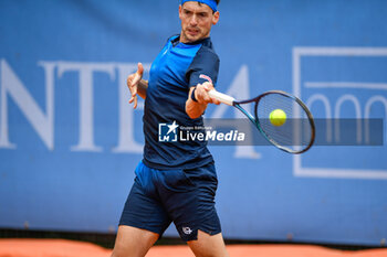 2024-05-14 - Italy, Turin 14/05/2024
Sporting Press Club (Turin).
Challenger 175 Piemonte Open Intesa Sanpaolo Tournament Qualifications

Giulio Zeppieri of Italy plays against Marc-Andrea Huesler of Swiss during the Challenger 175 Piemonte Open Intesa Sanpaolo Tournament qualifications. Final score; Giulio Zeppieri of Italy 2-1 Marc-Andrea Huesler of Swiss - 2024 PIEMONTE OPEN INTESA SAN PAOLO - INTERNATIONALS - TENNIS