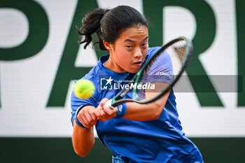 2024-05-20 - Jenny LIM of France during first qualifying day of Roland-Garros 2024, ATP and WTA Grand Slam tennis tournament on May 20, 2024 at Roland-Garros stadium in Paris, France - TENNIS - ROLAND GARROS 2024 - PREVIEWS - INTERNATIONALS - TENNIS