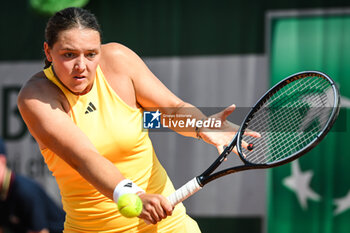 2024-05-20 - Jule NIEMEIER of Germany during first qualifying day of Roland-Garros 2024, ATP and WTA Grand Slam tennis tournament on May 20, 2024 at Roland-Garros stadium in Paris, France - TENNIS - ROLAND GARROS 2024 - PREVIEWS - INTERNATIONALS - TENNIS