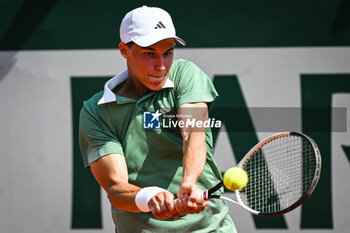 2024-05-20 - Gabriel DEBRU of France during first qualifying day of Roland-Garros 2024, ATP and WTA Grand Slam tennis tournament on May 20, 2024 at Roland-Garros stadium in Paris, France - TENNIS - ROLAND GARROS 2024 - PREVIEWS - INTERNATIONALS - TENNIS