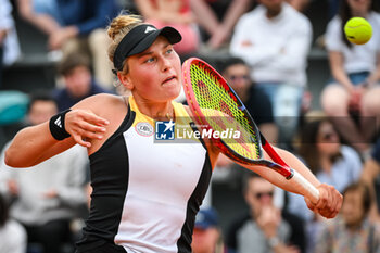 2024-05-20 - Nastasja SCHUNK of Germany during first qualifying day of Roland-Garros 2024, ATP and WTA Grand Slam tennis tournament on May 20, 2024 at Roland-Garros stadium in Paris, France - TENNIS - ROLAND GARROS 2024 - PREVIEWS - INTERNATIONALS - TENNIS