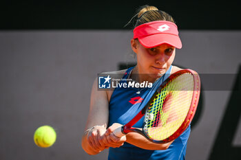 2024-05-20 - Anastasia TIKHONOVA of Russia during first qualifying day of Roland-Garros 2024, ATP and WTA Grand Slam tennis tournament on May 20, 2024 at Roland-Garros stadium in Paris, France - TENNIS - ROLAND GARROS 2024 - PREVIEWS - INTERNATIONALS - TENNIS