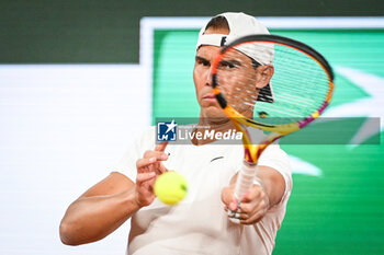 2024-05-20 - Rafael NADAL of Spain during a training session of Roland-Garros 2024, ATP and WTA Grand Slam tennis tournament on May 20, 2024 at Roland-Garros stadium in Paris, France - TENNIS - ROLAND GARROS 2024 - PREVIEWS - INTERNATIONALS - TENNIS