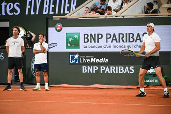 2024-05-20 - Carlos MOYA, Gustavo MARCACCIO and Rafael NADAL of Spain during a training session of Roland-Garros 2024, ATP and WTA Grand Slam tennis tournament on May 20, 2024 at Roland-Garros stadium in Paris, France - TENNIS - ROLAND GARROS 2024 - PREVIEWS - INTERNATIONALS - TENNIS