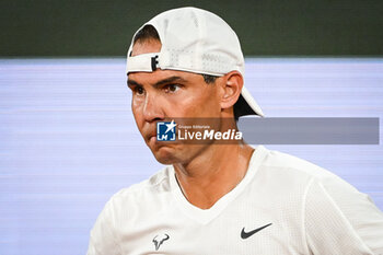 2024-05-20 - Rafael NADAL of Spain looks dejected during a training session of Roland-Garros 2024, ATP and WTA Grand Slam tennis tournament on May 20, 2024 at Roland-Garros stadium in Paris, France - TENNIS - ROLAND GARROS 2024 - PREVIEWS - INTERNATIONALS - TENNIS