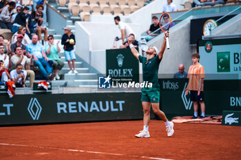 2024-05-21 - Diego SCHWARTZMAN (ARG) during the Roland-Garros 2024, ATP and WTA Grand Slam tennis tournament on May 21, 2024 at Roland-Garros stadium in Paris, France - TENNIS - ROLAND GARROS 2024 - PREVIEW - INTERNATIONALS - TENNIS