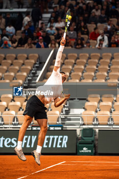 2024-05-21 - Carlos ALCARAZ (ESP) during the Roland-Garros 2024, ATP and WTA Grand Slam tennis tournament on May 22, 2024 at Roland-Garros stadium in Paris, France - TENNIS - ROLAND GARROS 2024 - PREVIEW - INTERNATIONALS - TENNIS