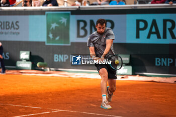 2024-05-21 - Quentin HALYS (FRA) during the Roland-Garros 2024, ATP and WTA Grand Slam tennis tournament on May 22, 2024 at Roland-Garros stadium in Paris, France - TENNIS - ROLAND GARROS 2024 - PREVIEW - INTERNATIONALS - TENNIS