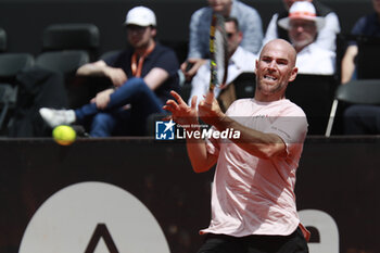 2024-05-22 - Adrian MANNARINO (FRA) during the Open Parc Auvergne-Rhone-Alpes Lyon 2024, ATP 250 Tennis tournament on May 22, 2024 at Parc de la Tete d'Or in Lyon, France - TENNIS - OPEN PARC LYON 2024 - INTERNATIONALS - TENNIS