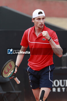 2024-05-22 - Ugo HUMBERT (FRA) during the Open Parc Auvergne-Rhone-Alpes Lyon 2024, ATP 250 Tennis tournament on May 22, 2024 at Parc de la Tete d'Or in Lyon, France - TENNIS - OPEN PARC LYON 2024 - INTERNATIONALS - TENNIS