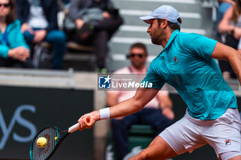 2024-05-24 - Quentin HALYS (FRA) during the Roland-Garros 2024, ATP and WTA Grand Slam tennis tournament on May 24, 2024 at Roland-Garros stadium in Paris, France - TENNIS - ROLAND GARROS 2024 - PREVIEW - INTERNATIONALS - TENNIS