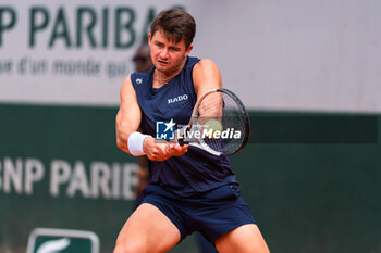 2024-05-24 - JJ WOLF (USA) during the Roland-Garros 2024, ATP and WTA Grand Slam tennis tournament on May 24, 2024 at Roland-Garros stadium in Paris, France - TENNIS - ROLAND GARROS 2024 - PREVIEW - INTERNATIONALS - TENNIS