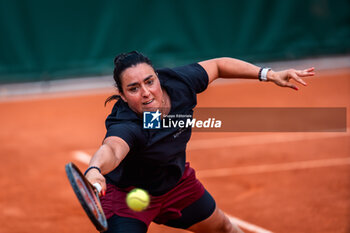 2024-05-24 - Ons JABEUR (TUN) during the Roland-Garros 2024, ATP and WTA Grand Slam tennis tournament on May 24, 2024 at Roland-Garros stadium in Paris, France - TENNIS - ROLAND GARROS 2024 - PREVIEW - INTERNATIONALS - TENNIS