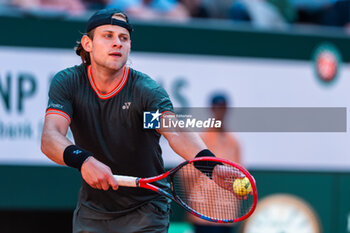 2024-05-24 - Zizou BERGS (BEL) during the Roland-Garros 2024, ATP and WTA Grand Slam tennis tournament on May 24, 2024 at Roland-Garros stadium in Paris, France - TENNIS - ROLAND GARROS 2024 - PREVIEW - INTERNATIONALS - TENNIS