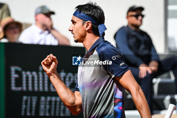 2024-05-26 - Lorenzo SONEGO of Italy celebrates his point during the first day of Roland-Garros 2024, ATP and WTA Grand Slam tennis tournament on May 26, 2024 at Roland-Garros stadium in Paris, France - TENNIS - ROLAND GARROS 2024 - 26/05 - INTERNATIONALS - TENNIS