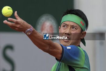 2024-05-26 - Kei Nishikori of Japan during day 1 of the 2024 French Open, Roland-Garros 2024, Grand Slam tennis tournament on May 26, 2024 at Roland-Garros stadium in Paris, France - TENNIS - ROLAND GARROS 2024 - 26/05 - INTERNATIONALS - TENNIS